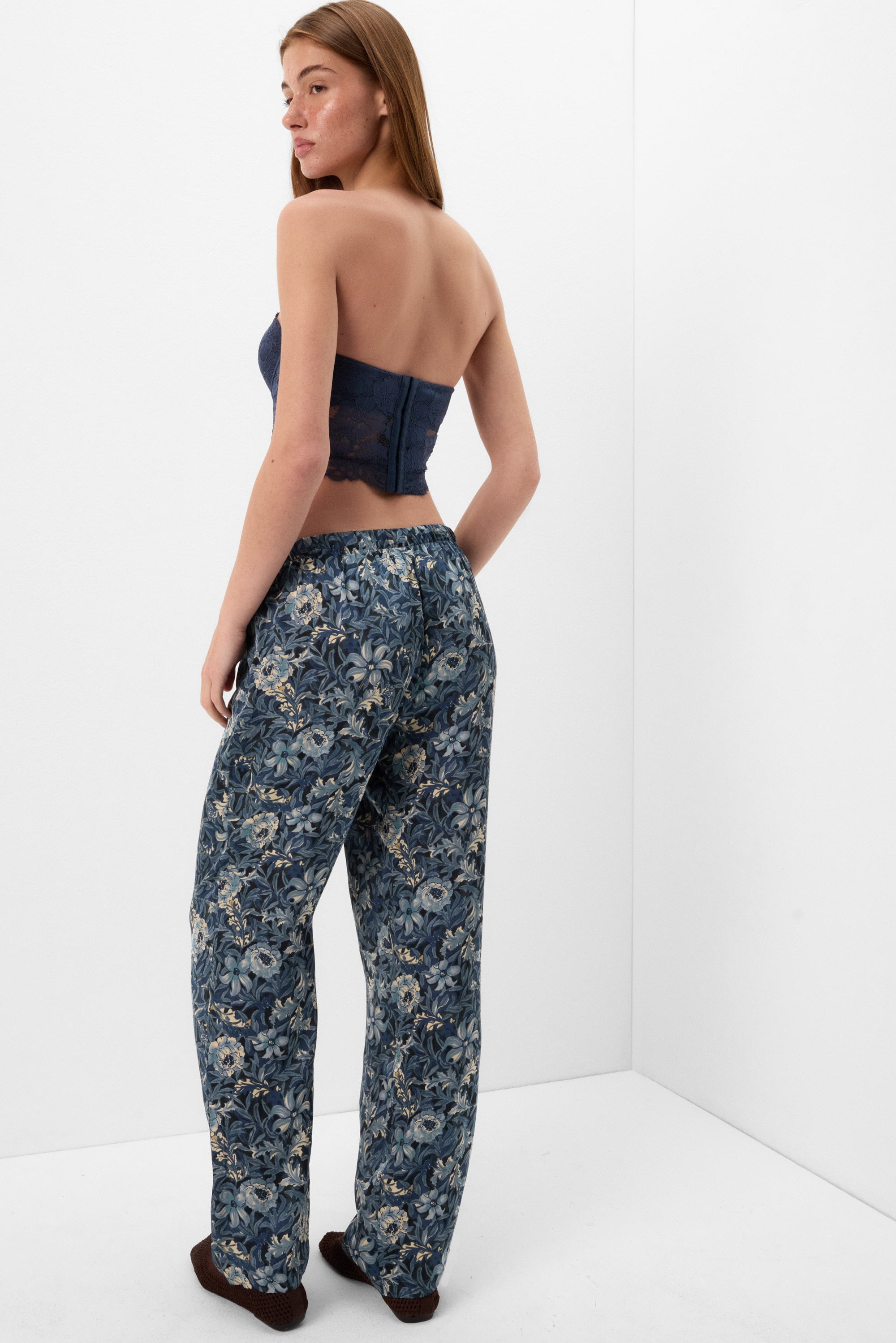 Alternative view of Fanciful Flowers Print Viscose Satin Pants