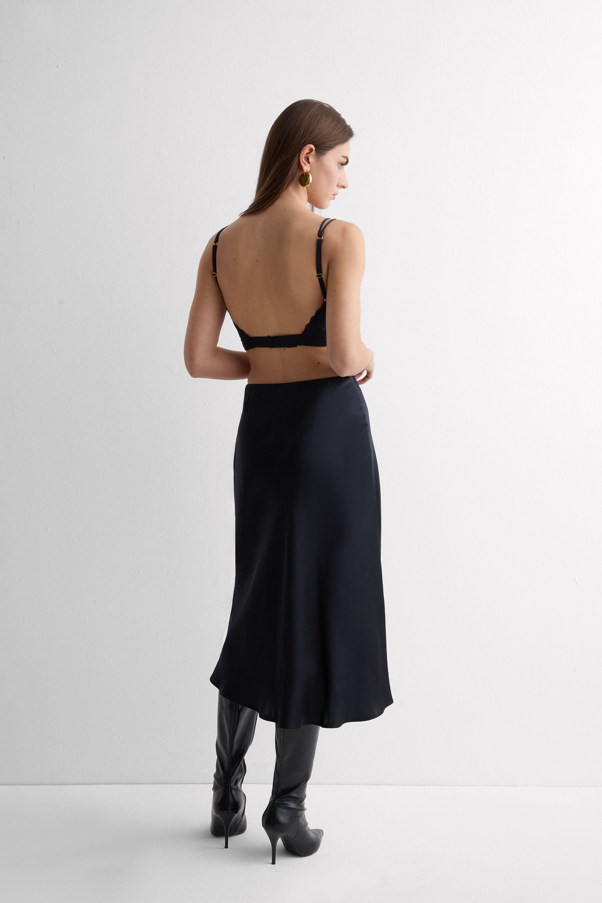 Alternative view of The Art of Lingerie Monica Bustier