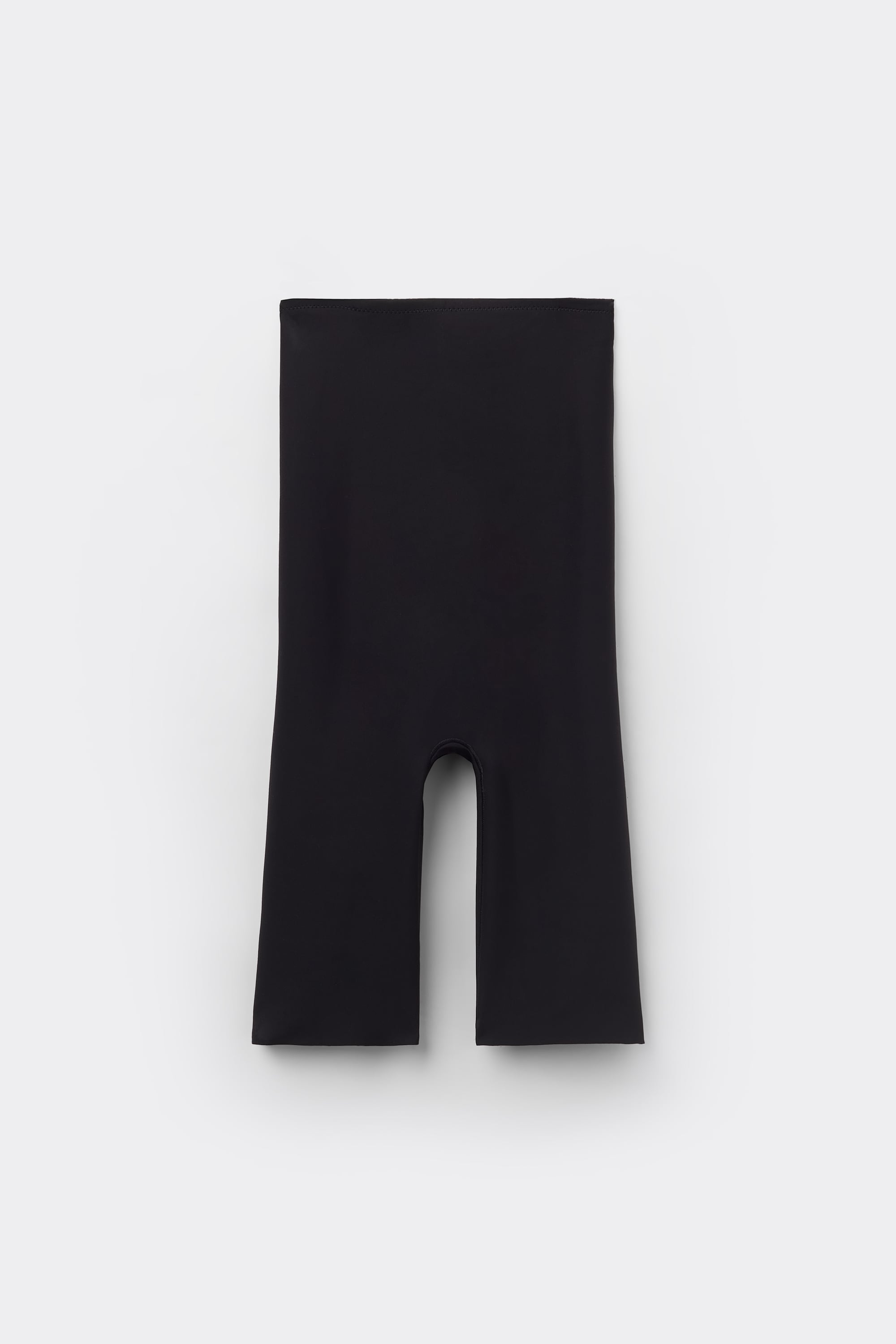 Shaping Shorts in Seamless Microfiber