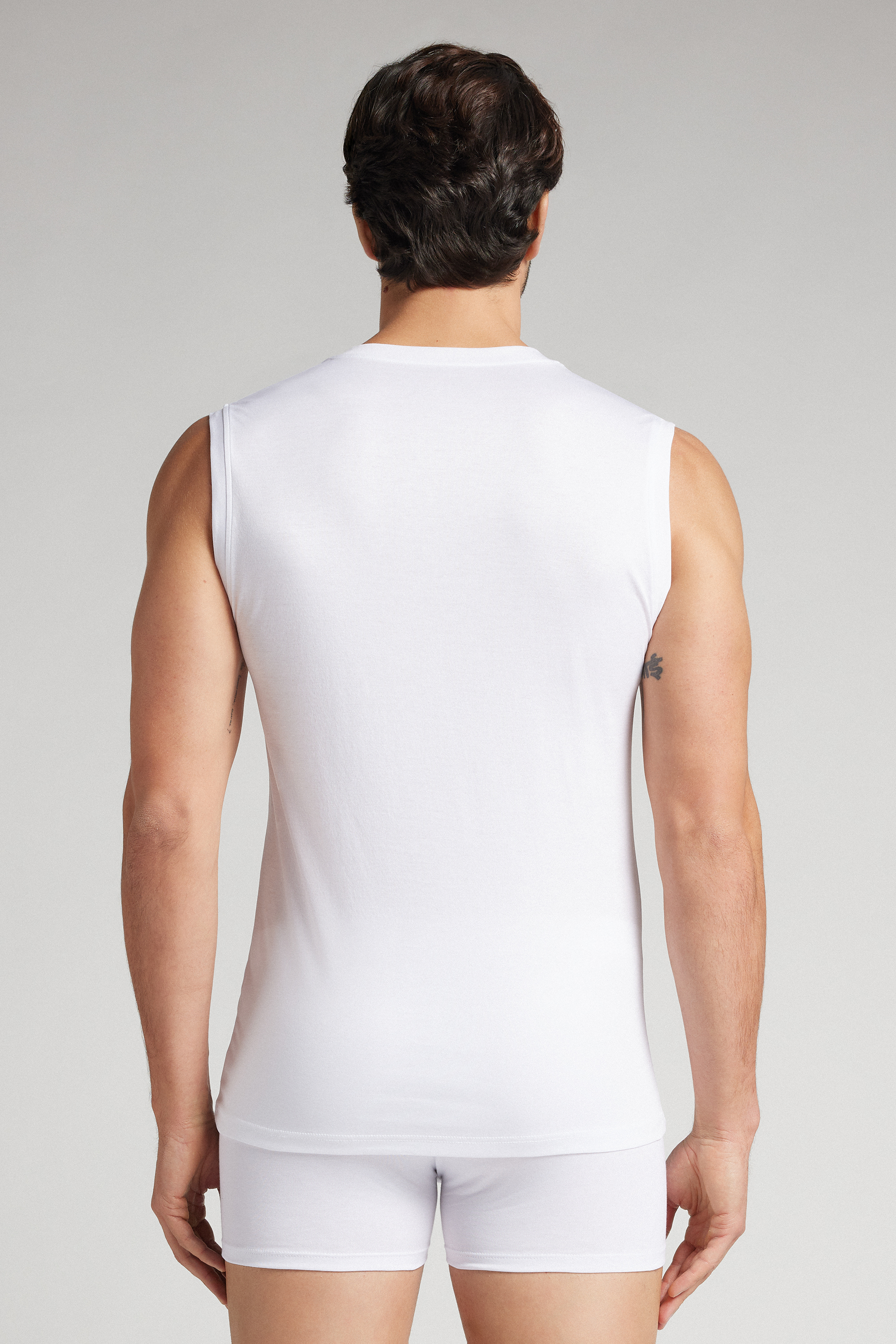 Alternative view of Mercerized Cotton V-Neck Tank Top filo Premium
